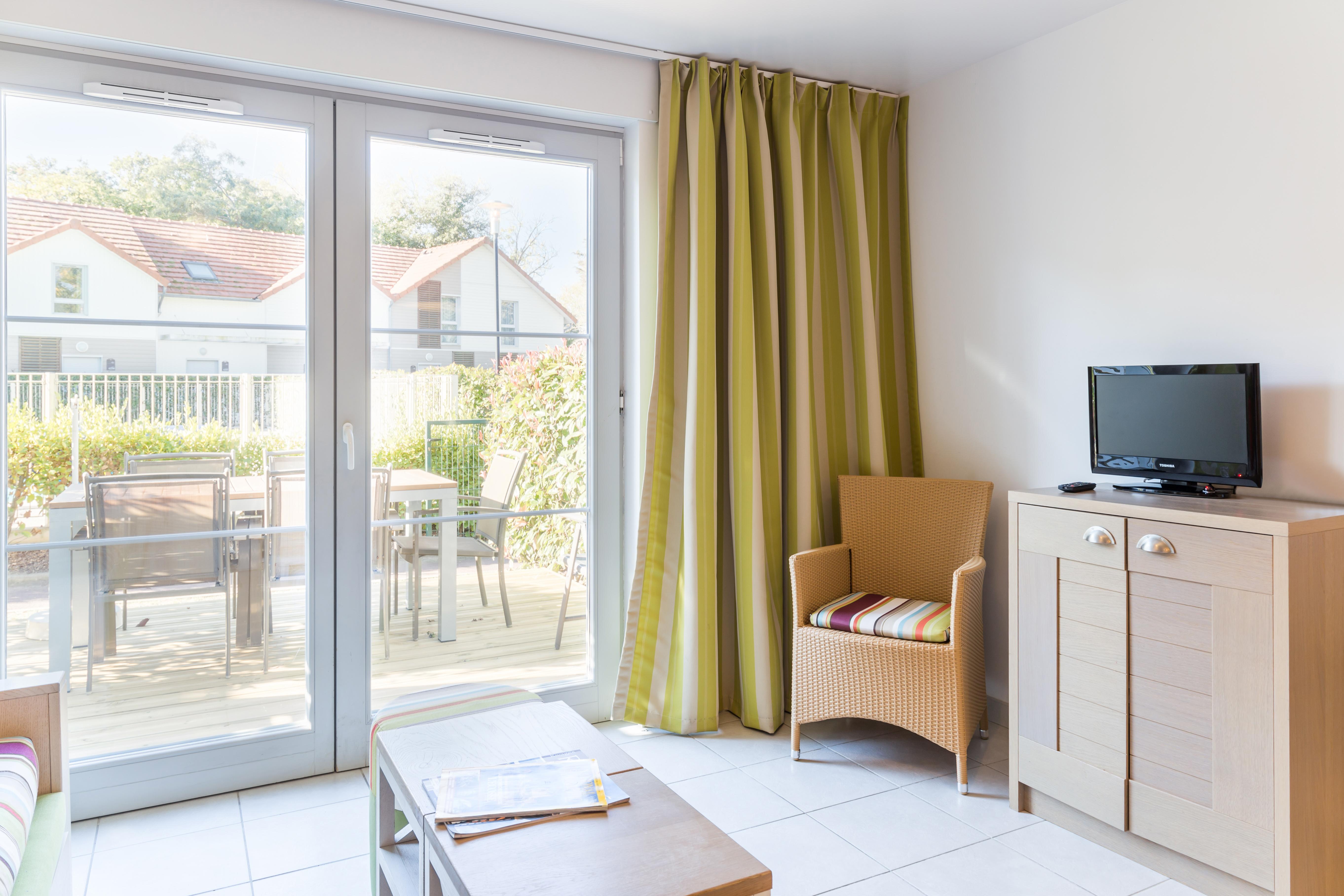 Residence Pierre & Vacances Le Domaine Du Bois De La Gree ポミシェ エクステリア 写真