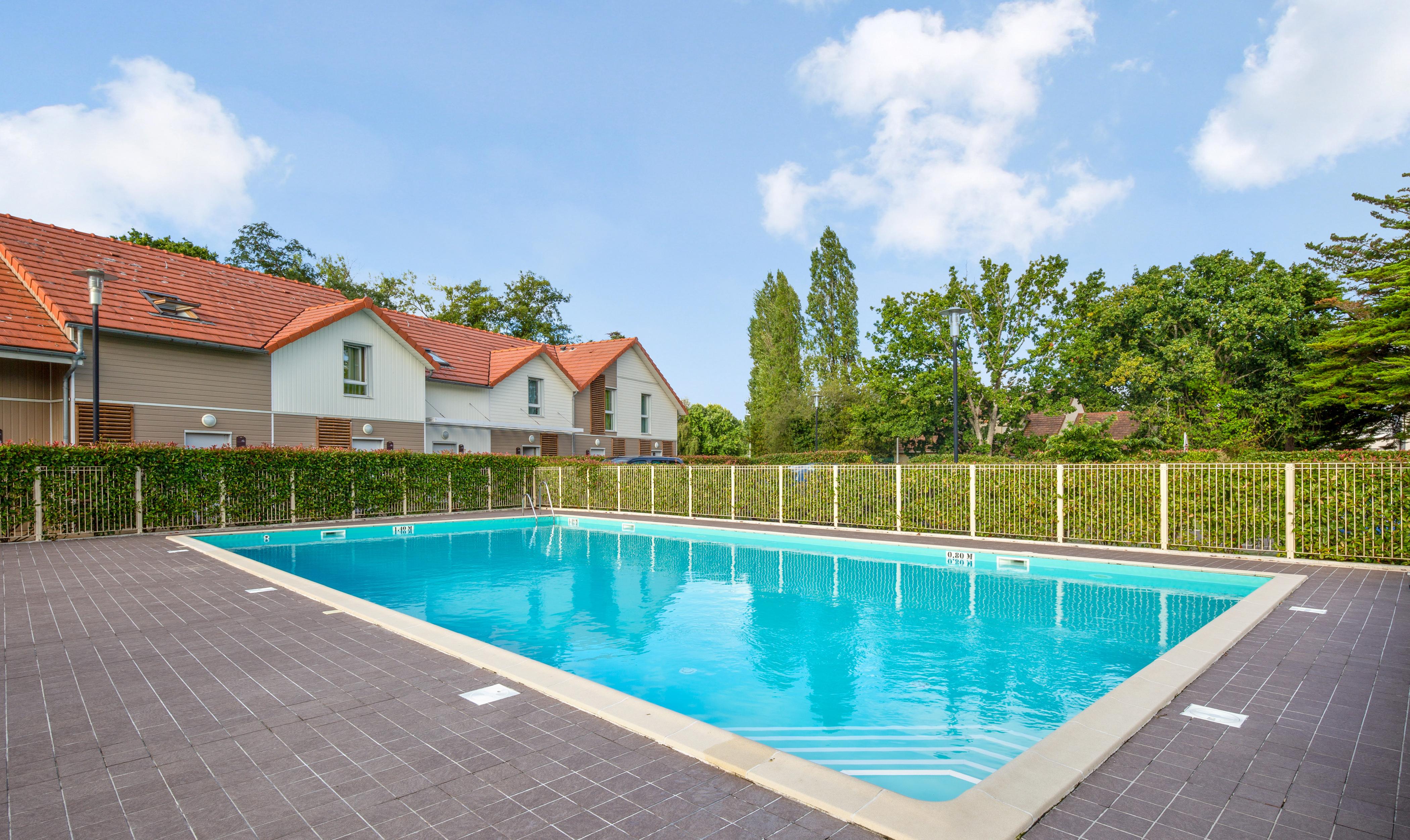 Residence Pierre & Vacances Le Domaine Du Bois De La Gree ポミシェ エクステリア 写真