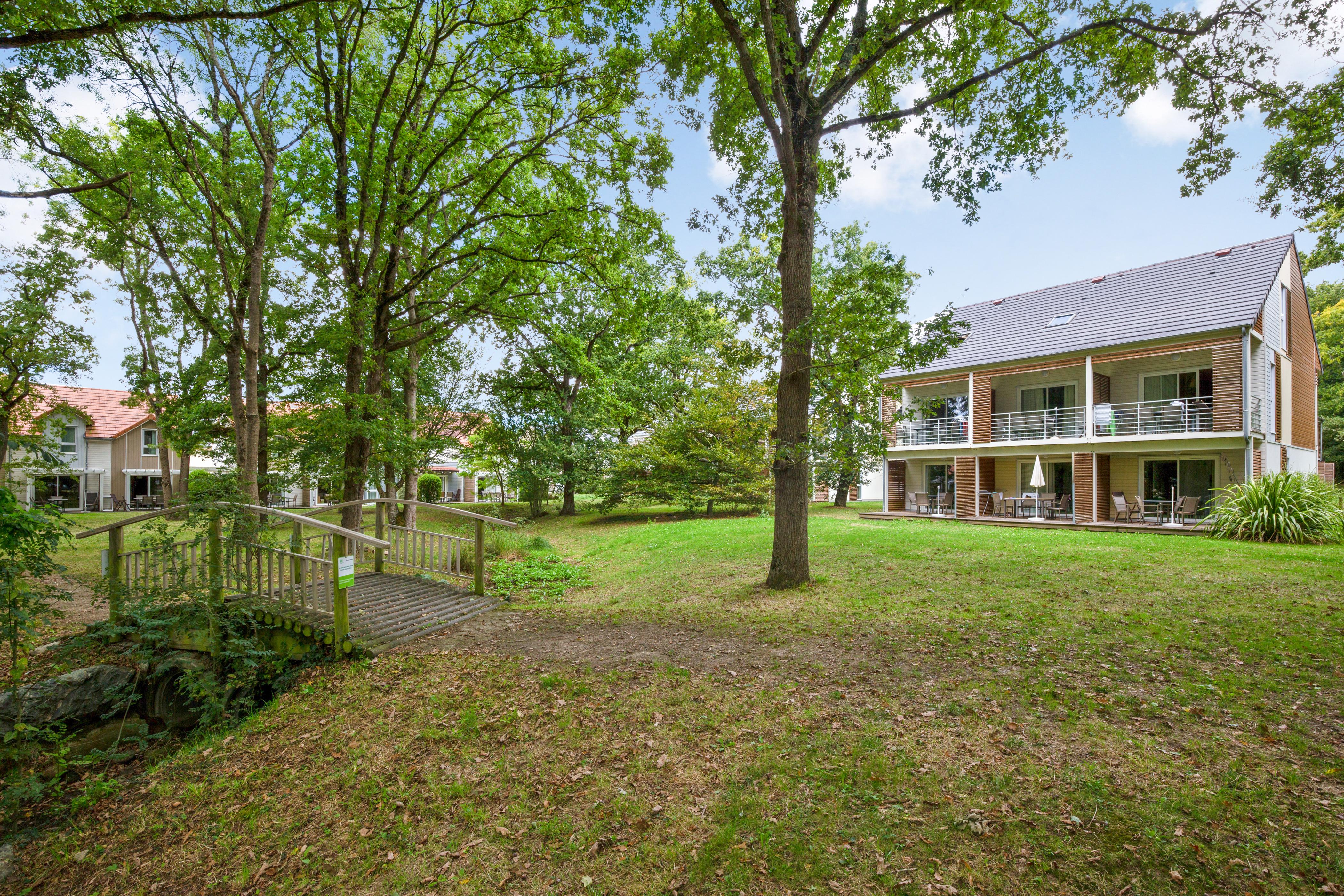 Residence Pierre & Vacances Le Domaine Du Bois De La Gree ポミシェ エクステリア 写真