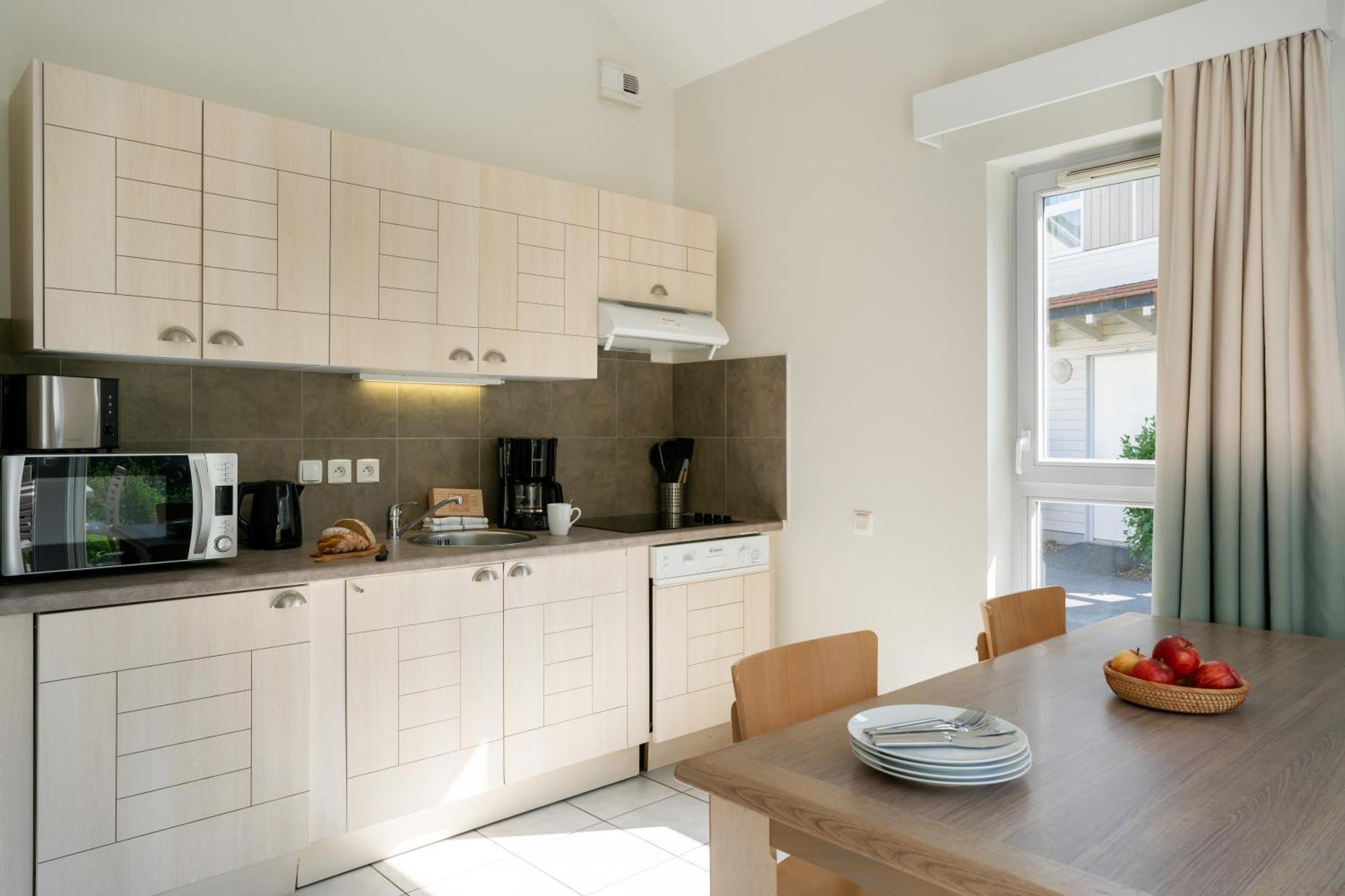 Residence Pierre & Vacances Le Domaine Du Bois De La Gree ポミシェ エクステリア 写真
