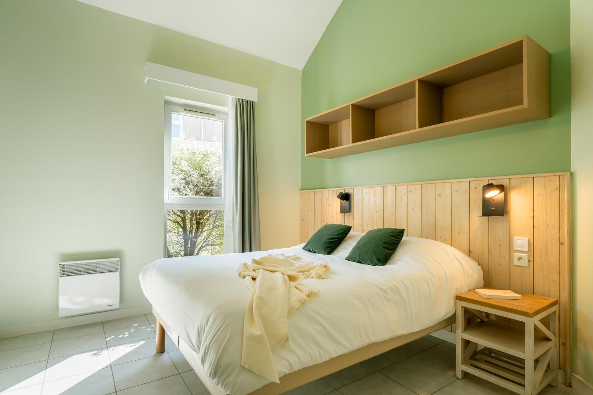 Residence Pierre & Vacances Le Domaine Du Bois De La Gree ポミシェ エクステリア 写真